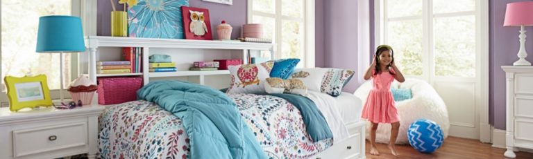 Win a $4,000 Ashley HomeStore Shopping Spree