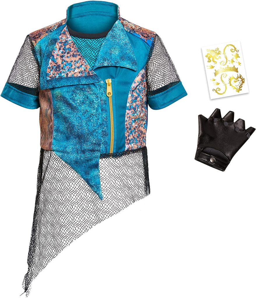 DESCENDANTS Uma Dress Up Set Only $2.99!