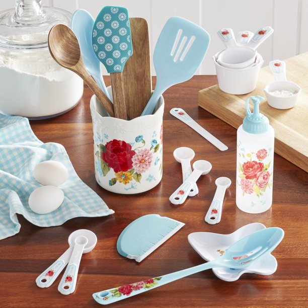The Pioneer Woman 20-Piece Kitchen Gadget Set Only $20